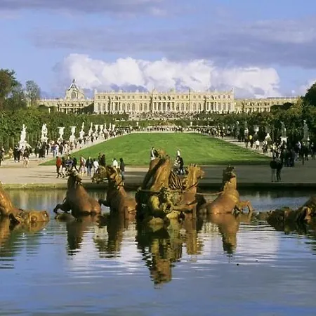 Le Saint-martin - Rénové - Versailles 7 Min Appartamento