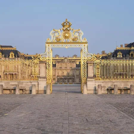 Le Saint-martin - Renove - Versailles 7 Min - Hec 5 Min