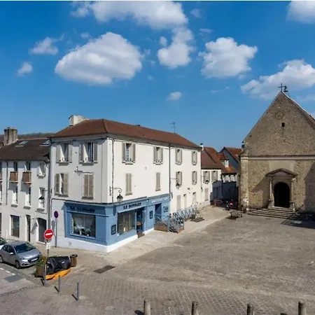 Le Saint-martin - Renove - Versailles 7 Min - Hec 5 Min *