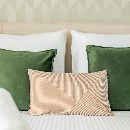 Daire Le Saint-martin - Renove - Versailles 7 Min - Hec 5 Min Jouy-en-Josas