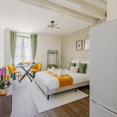 Le Saint-martin - Rénové - Versailles 7 Min Jouy-en-Josas